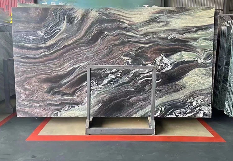 Bagaimanakah rupa Marmar Putih Fendi dalam bahagian dalaman minimalis?